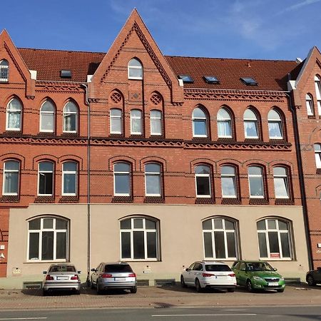 Apartment An Der Altstadt ฮาเมลน์ ภายนอก รูปภาพ